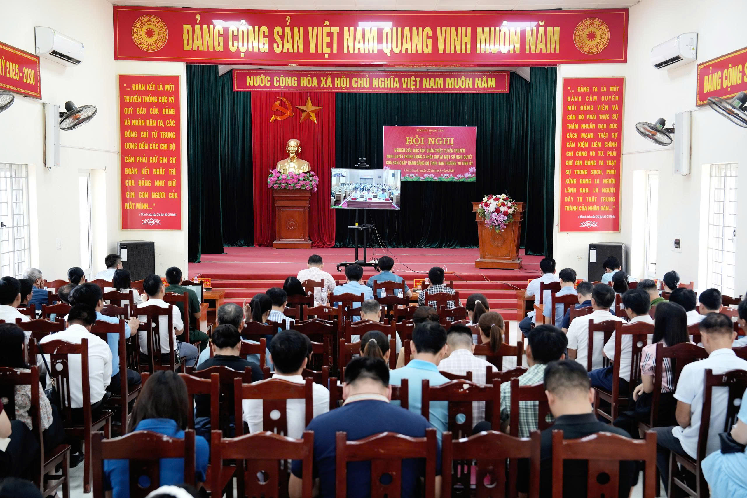 Châu Ninh quán triệt, triển khai các nghị quyết quan trọng của Trung ương và tỉnh
