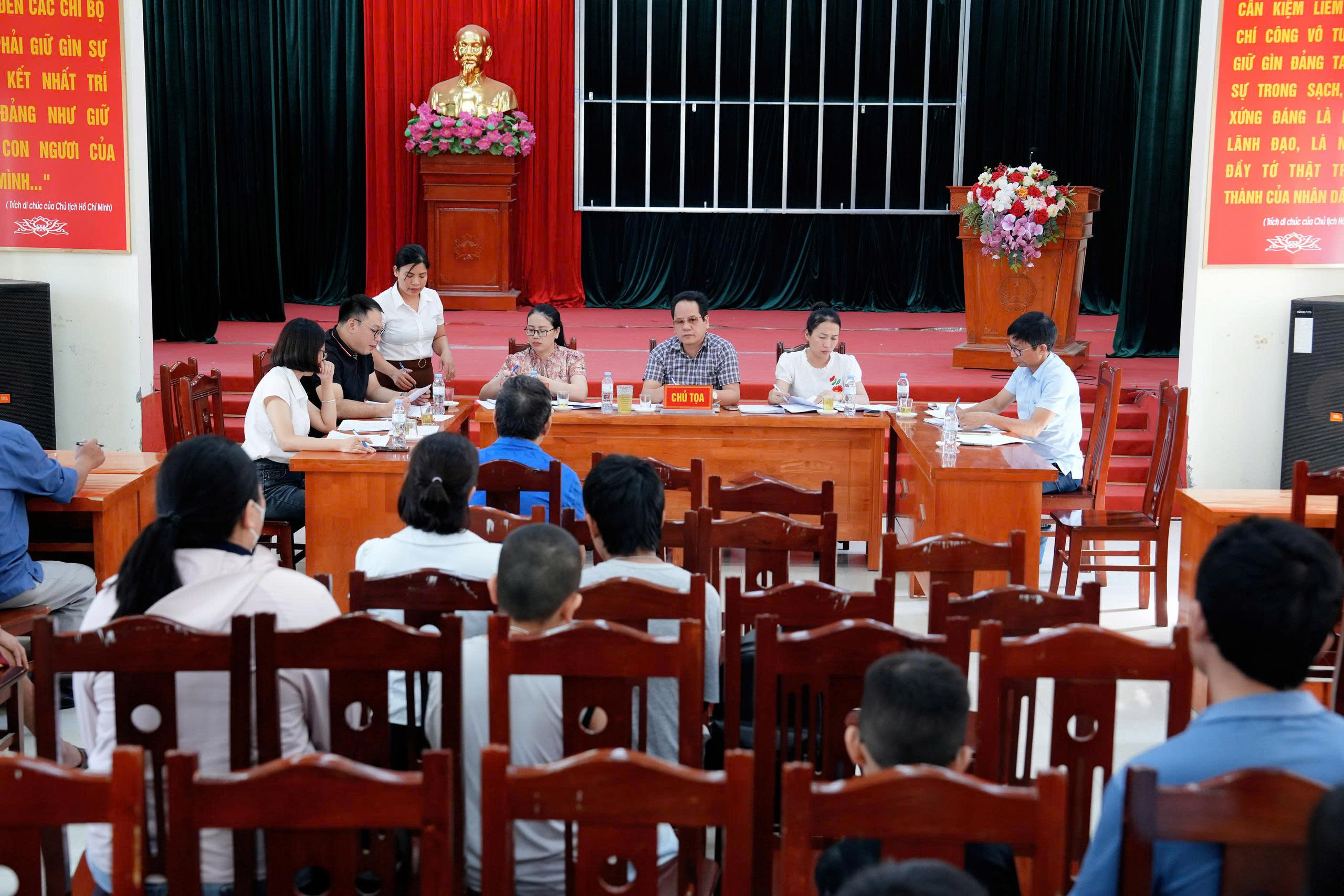 Châu Ninh tổ chức xét duyệt, xác định mức độ khuyết tật cho các đối tượng trên địa bàn