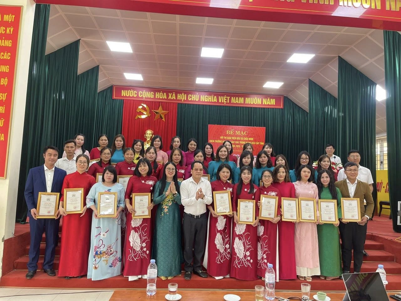 Xã Châu Ninh bế mạc Hội thi Giáo viên dạy giỏi cấp xã và tuyên dương học sinh đạt giải kỳ thi học sinh giỏi cấp tỉnh  năm học 2025–2026