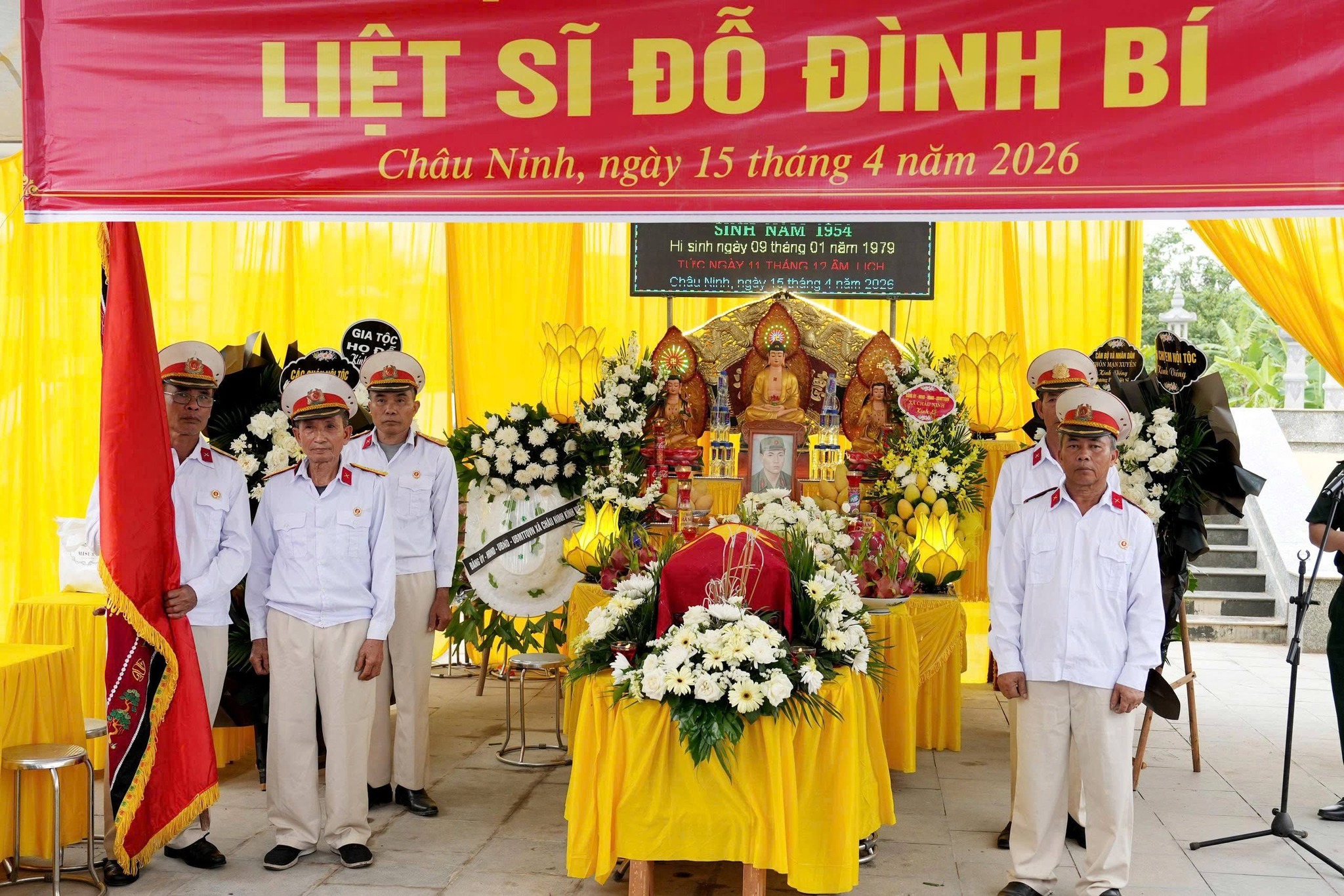 Xã Châu Ninh tổ chức lễ đón nhận và an táng hài cốt liệt sĩ Đỗ Đình Bí