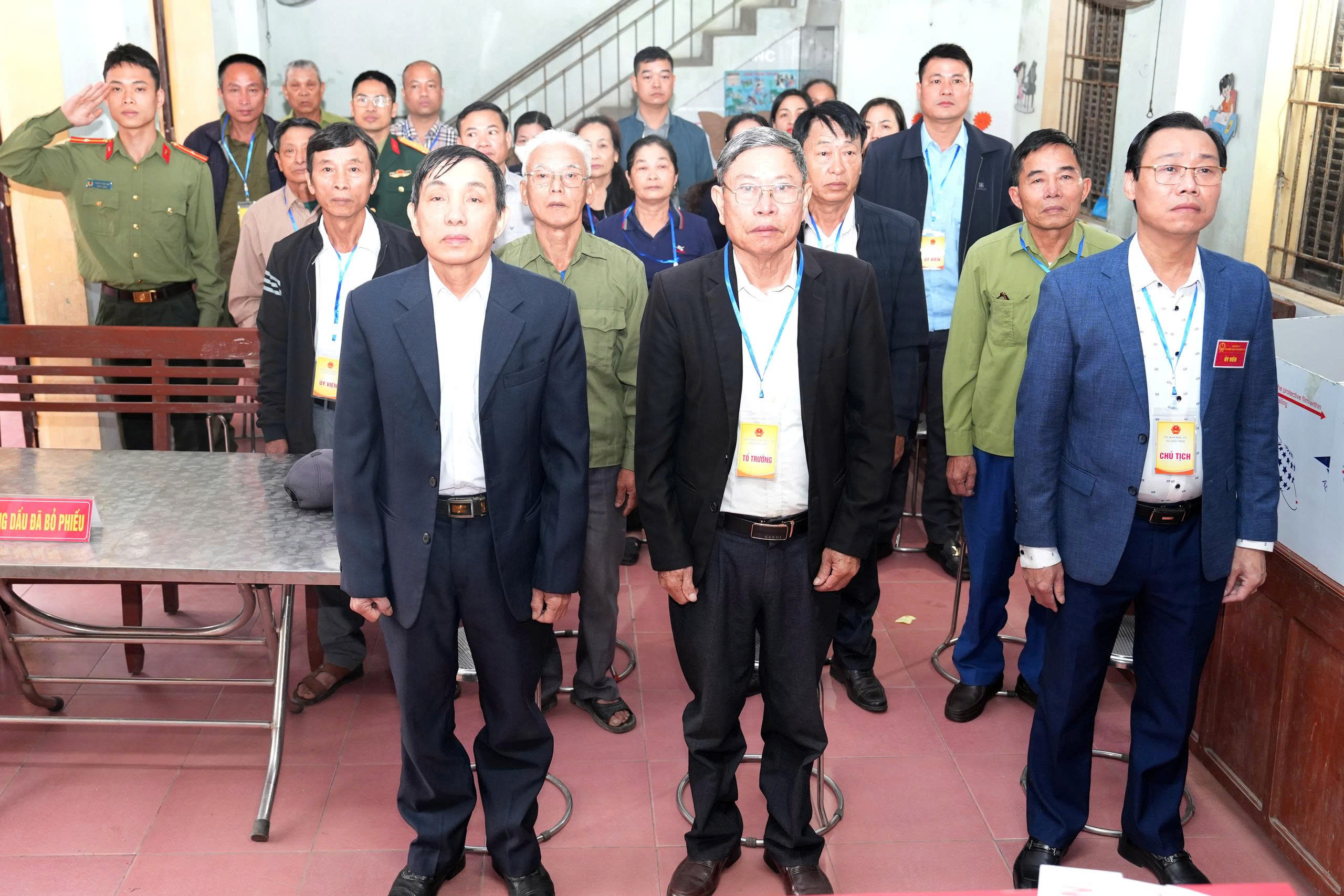 Cử tri xã Châu Ninh tích cực tham gia bầu cử