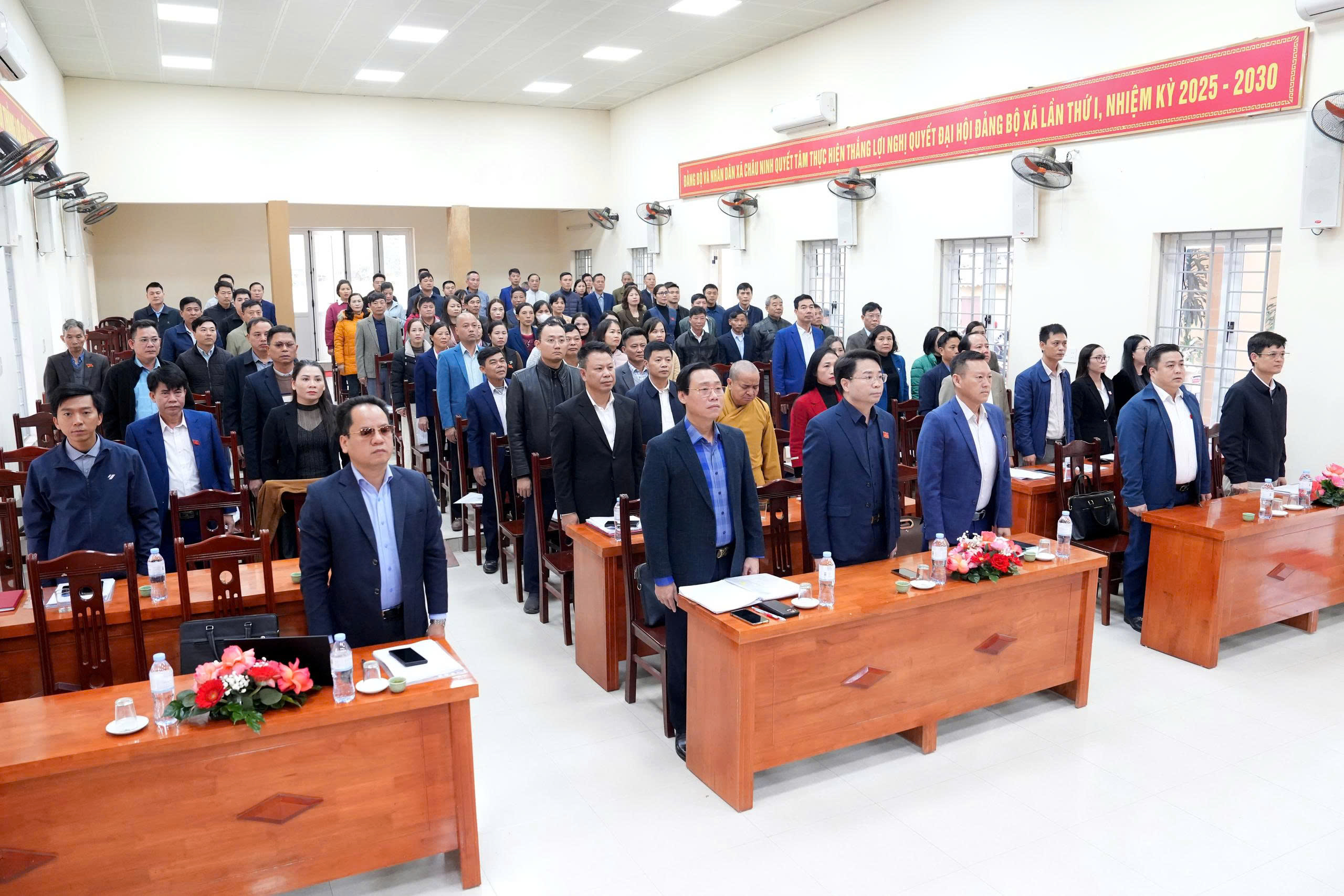 HĐND xã Châu Ninh tổ chức kỳ họp thường lệ cuối năm 2025