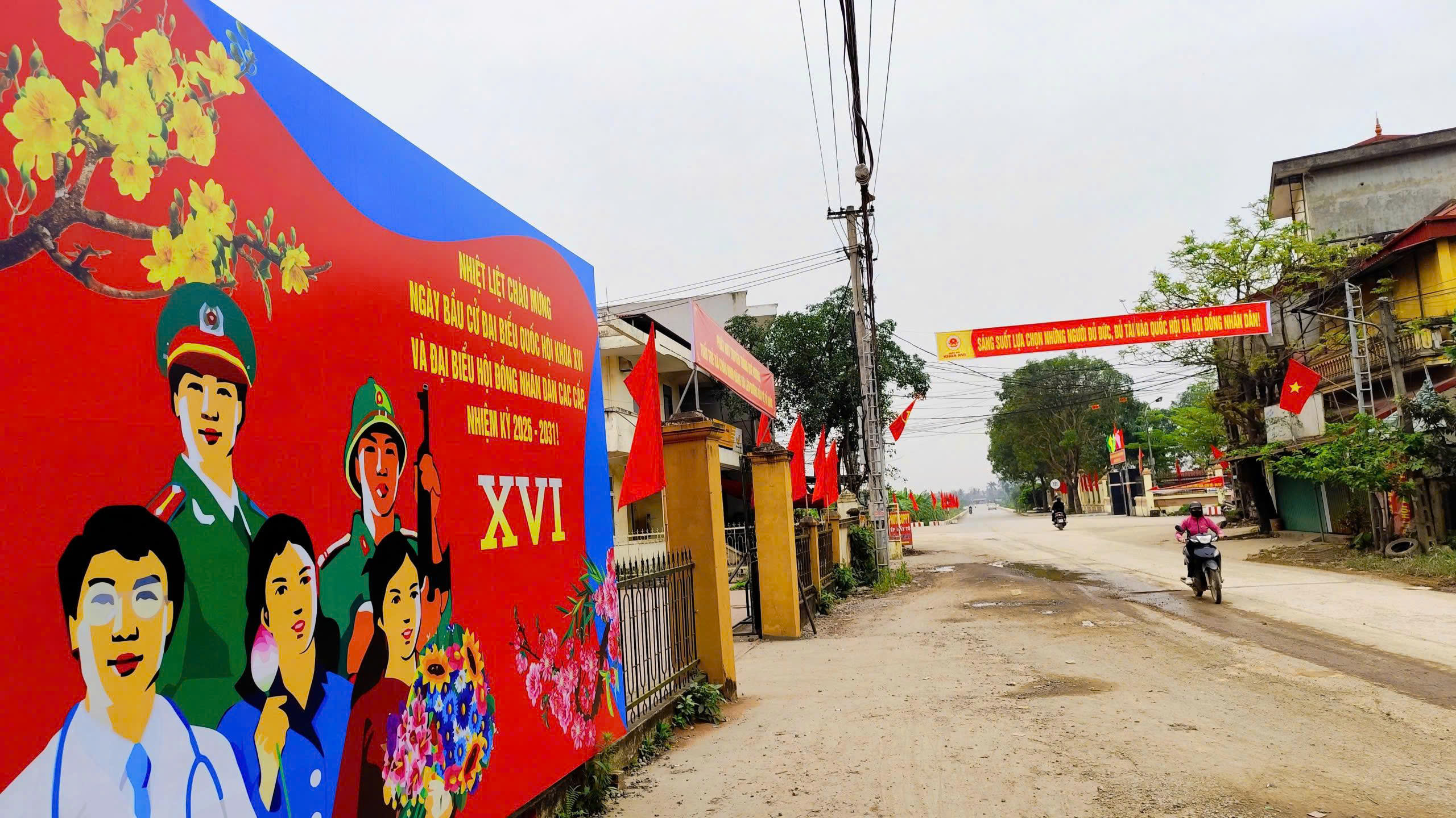 Trung tâm Dịch vụ tổng hợp xã Châu Ninh tăng cường tuyên truyền công tác bầu cử trên địa bàn xã