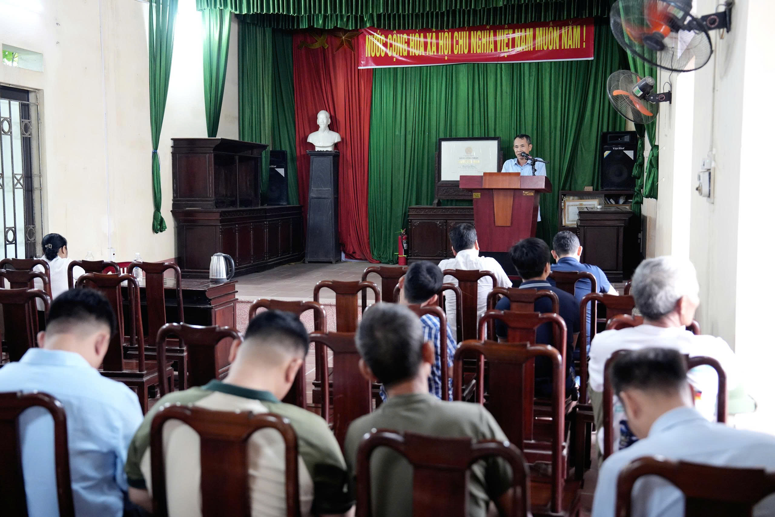 Đối thoại tạo đồng thuận trong thực hiện Dự án hạ tầng kỹ thuật khu dân cư nông thôn mới xã Châu Ninh